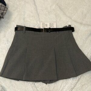 Zara Pleated Skorts ✨